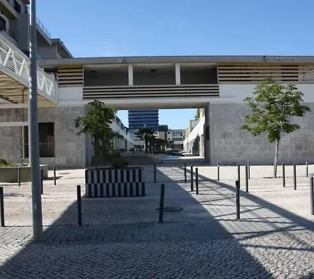 Apartamento Parque Das Nacoes 2e *