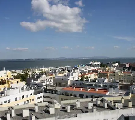 Apartamento Apartamento Parque Das Nacoes 2e *